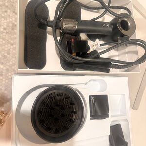 Dyson Hair Dryer with with attachments